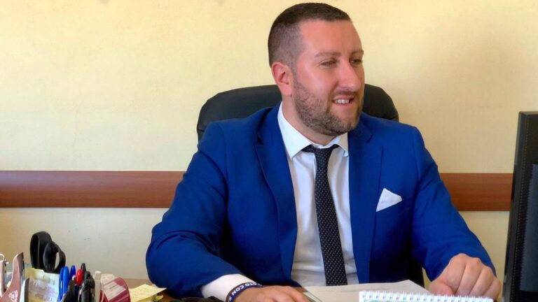 627d7a6d-c517-4844-9040-0c00d23bf2b1