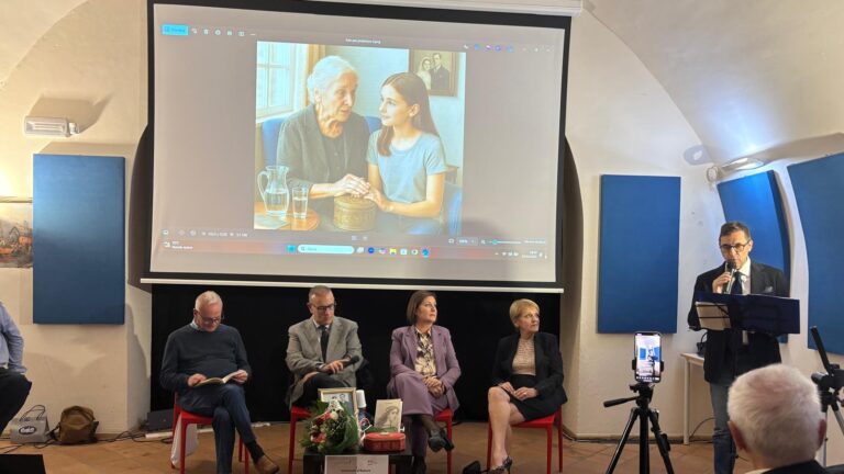 Foto presentazione libro (1)