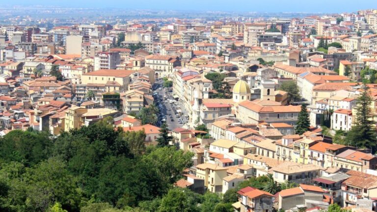 Lamezia-Terme-Italien-1536x1024