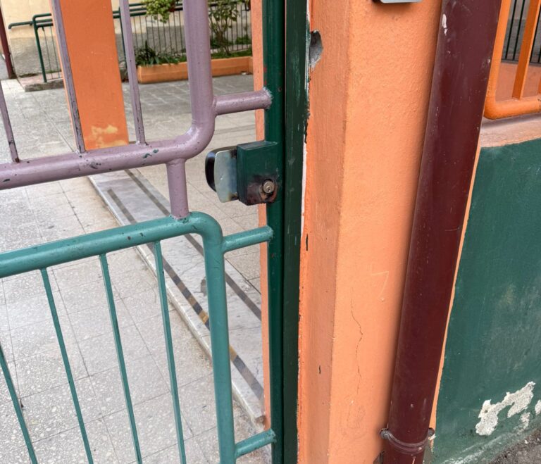 immagine cancello elettrificato