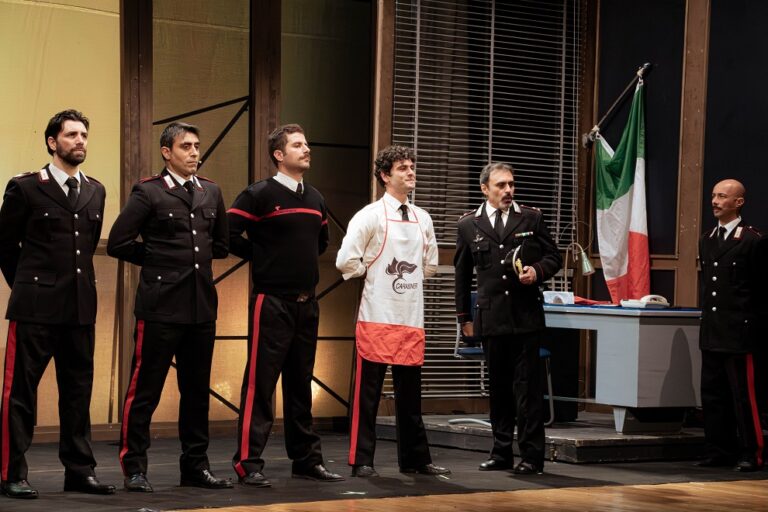 Minchia Signor Tenente (2)