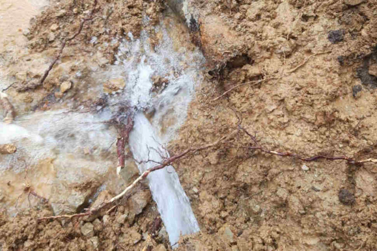 Sorical-rottura-acquedotto-Savuto