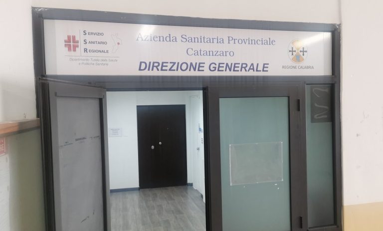 Ingresso-Direzione-ASP-CZ-02