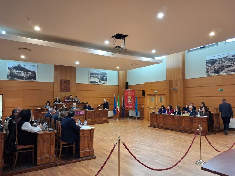 Foto Consiglio comunale 15-04-2026