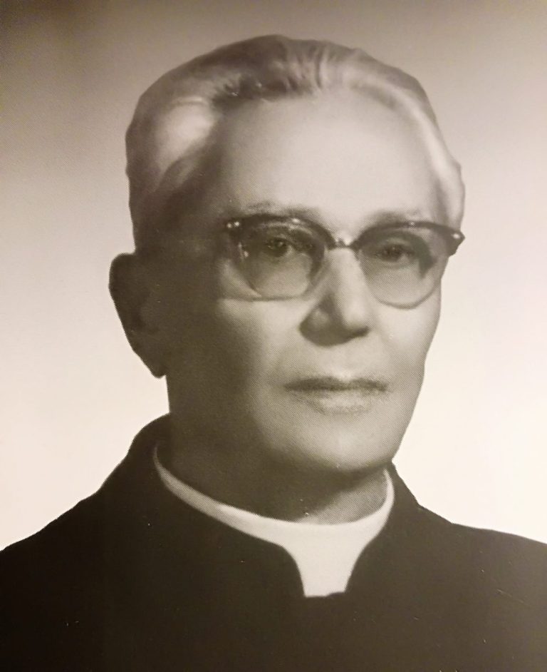 IMG_20171214_170446-990x1214