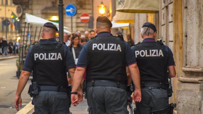 immagine polizia generica