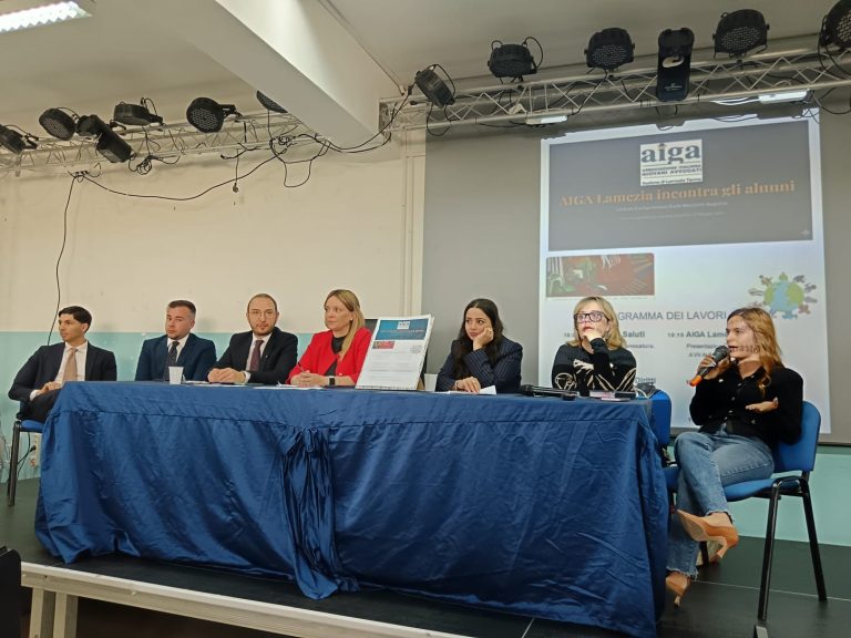 Incontro_Aiga_scuola_(2)