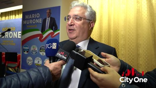 Mario Murone incontra i candidati della lista e si presenta alla città, ai microfoni Mario Murone-51