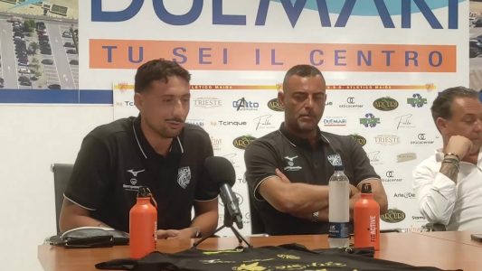 L' Atletico Maida che militerà nel campionato di promozione si presenta alla stampa. Vincenzo Zaccone, direttore sportivo e Alfonso Caruso Mister della squadra-1