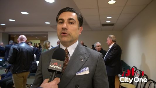 Mario Murone incontra i candidati della lista e si presenta alla città, ai microfoni Domenico Forgiuele-50