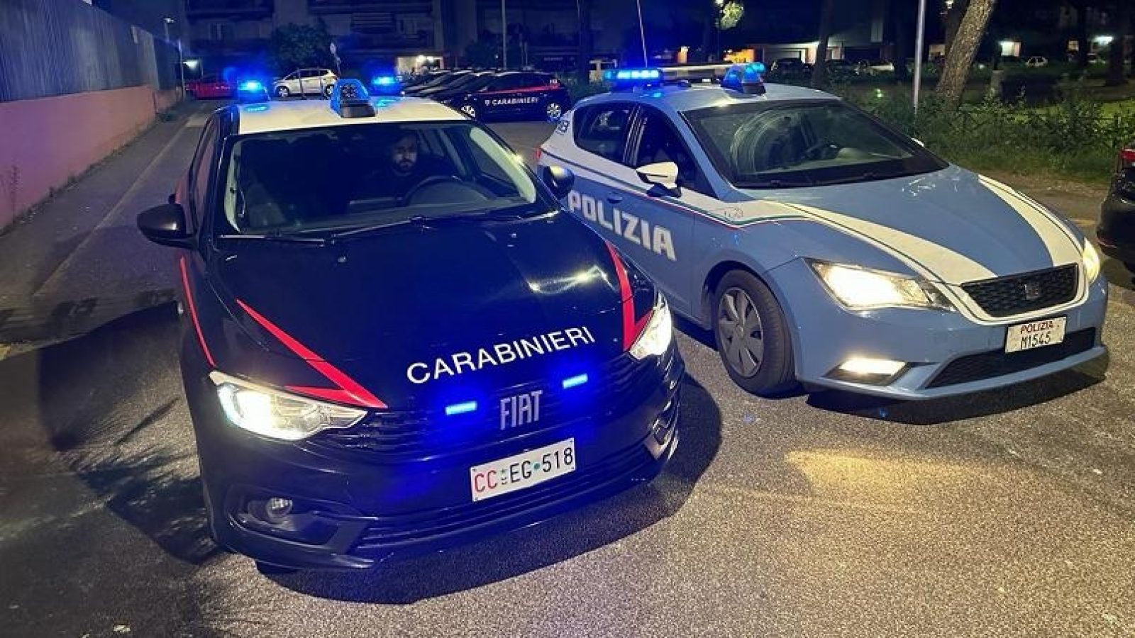 CC-Polizia-auto