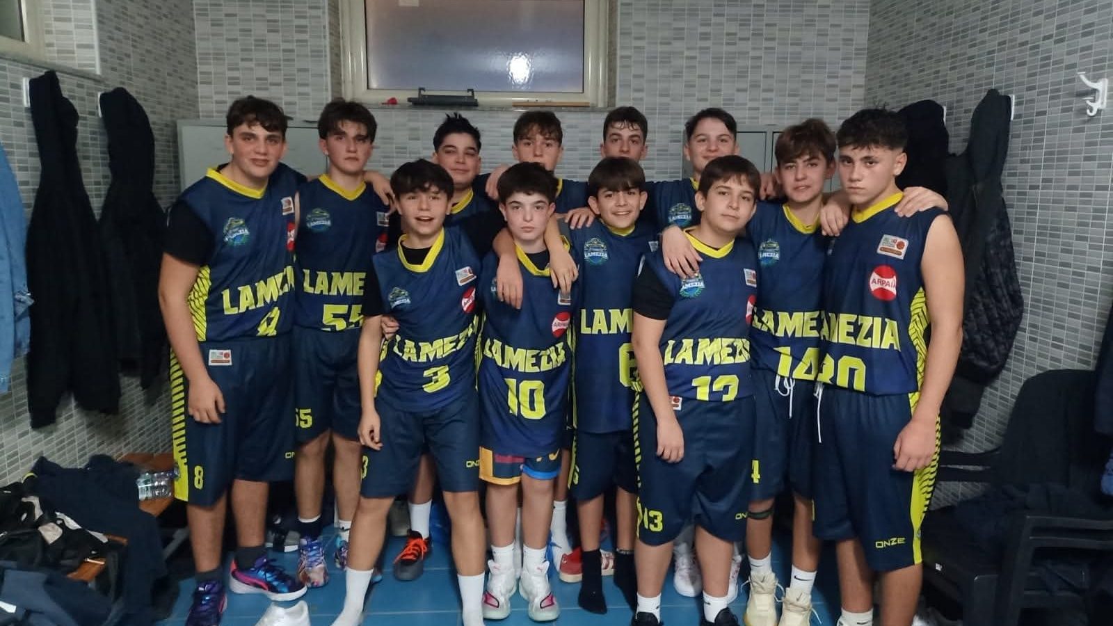 Foto Gruppo_U15 Sideco Basketball Lamezia