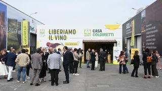 Il_Padiglione_della_Coldiretti_a_Vinitaly_2026
