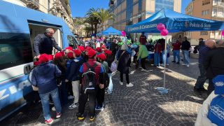 Lameaia Polizia festa1