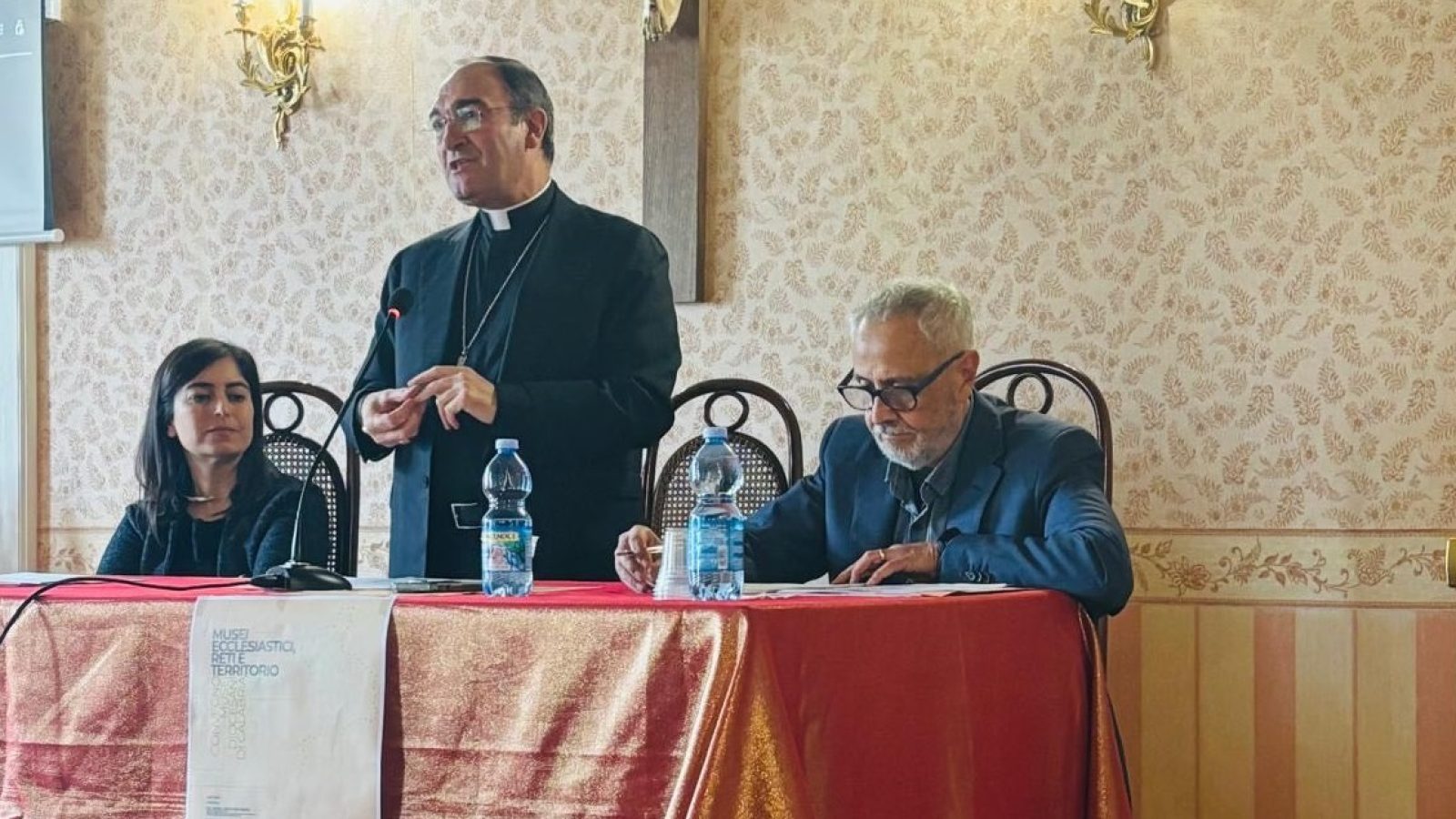 Mons Parisi