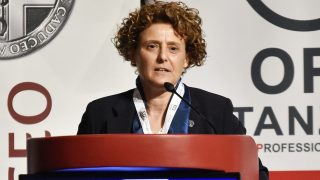 Opi Catanzaro, Giovanna Cavaliere