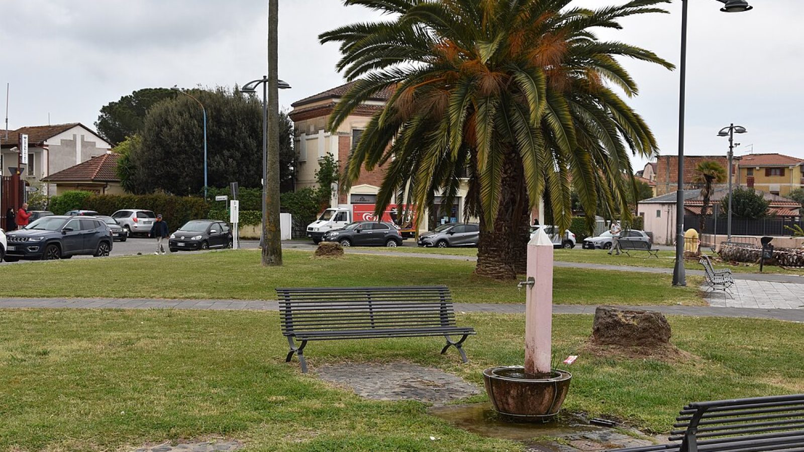 Sant'Eufemia_Lamezia_-_Piazza_Italia_0508