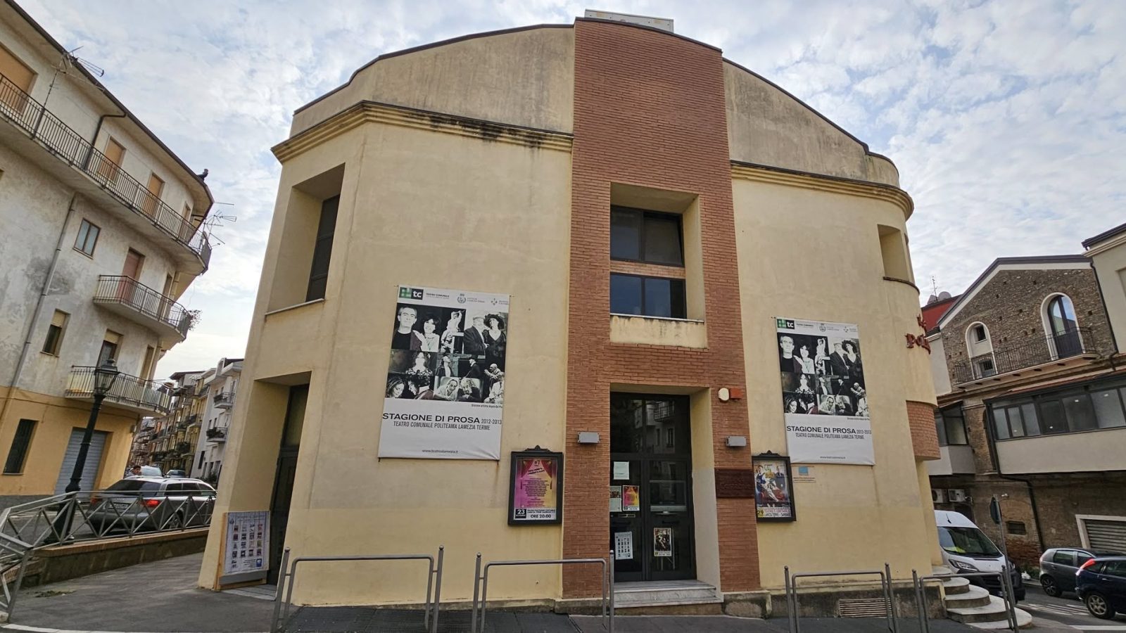 Teatro Costabile-Politeama