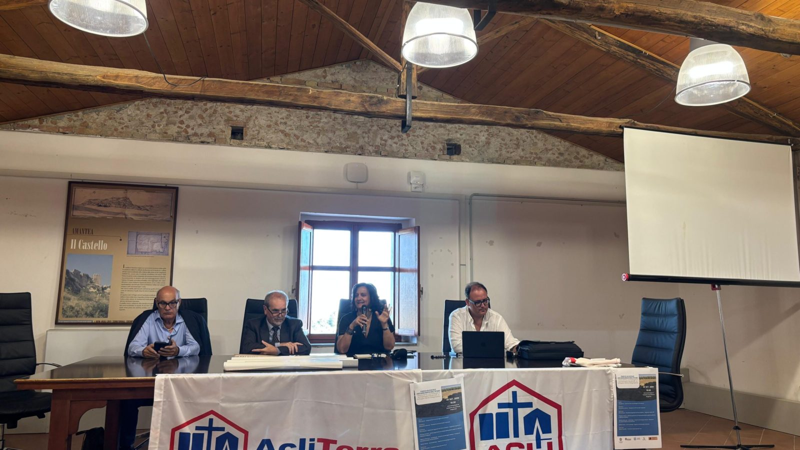 WhatsApp Image 2025-09-25 at 18.31.17 (1)