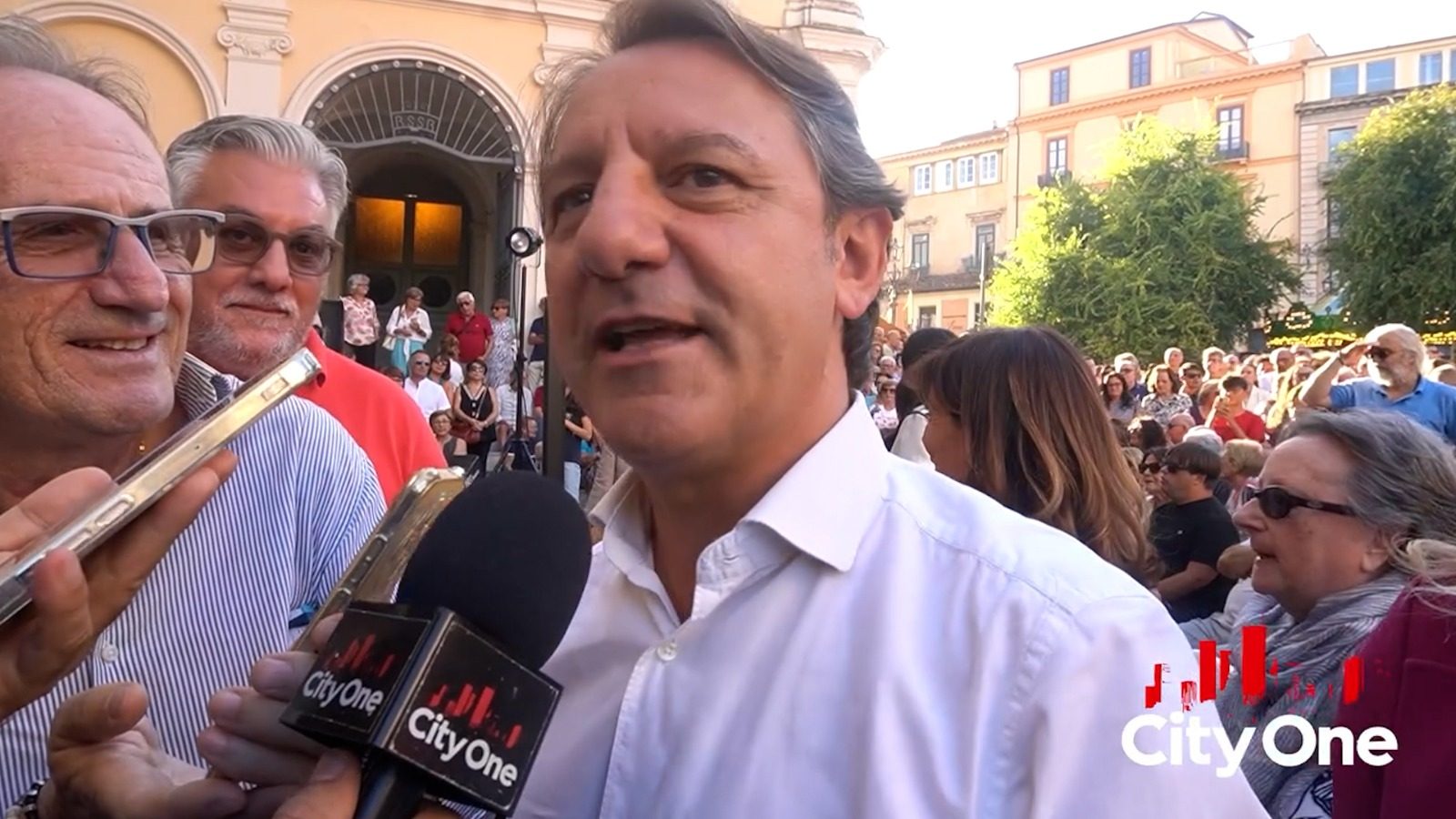 WhatsApp Image 2025-10-06 at 19.27.07