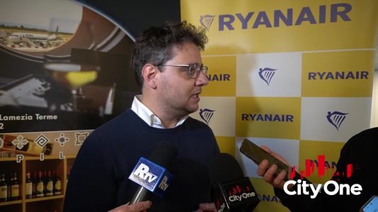 Ryanair annuncia 13 rotte estive-42