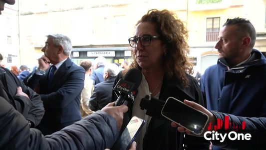 Mario Murone incontra i candidati della lista e si presenta alla città, ai microfoni Wanda Ferro-13