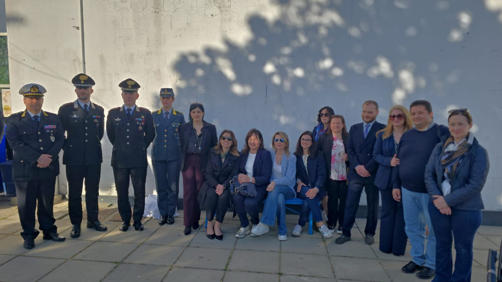 inaugurazione_panchina_blu