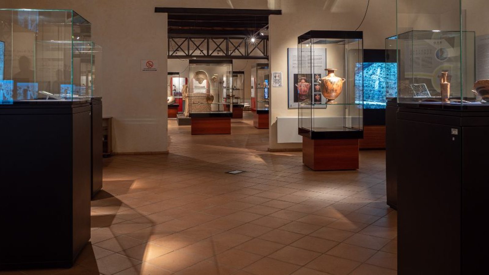 interno museo archelogico lametino
