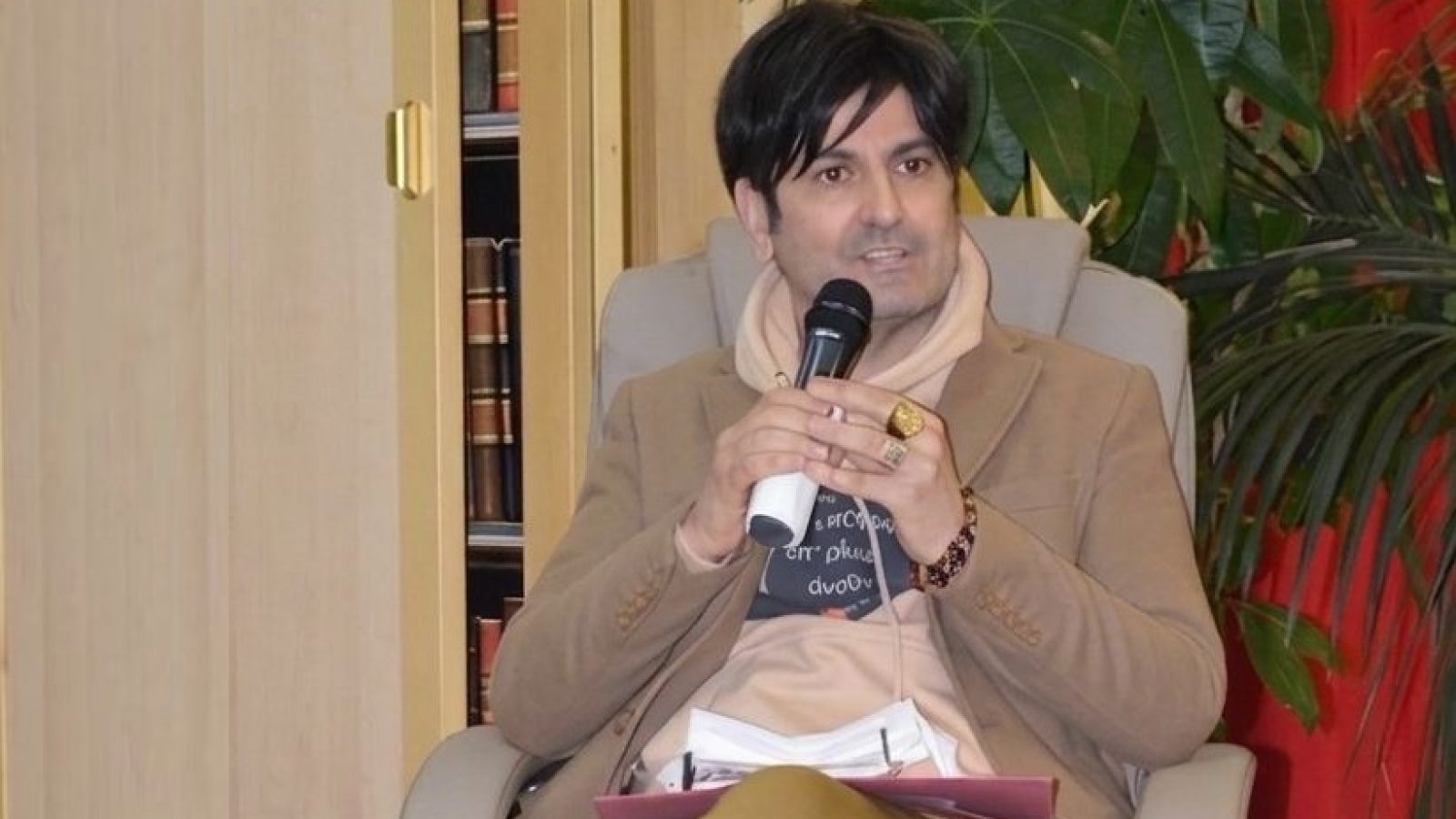prof. F. Polopoli