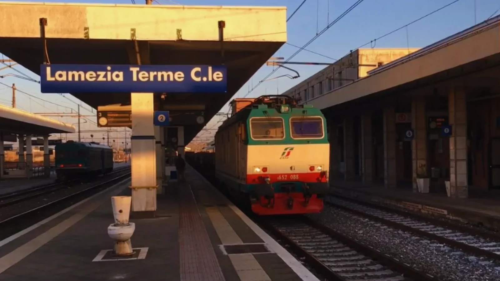 stazione-centrale-lamezia-92d11f70