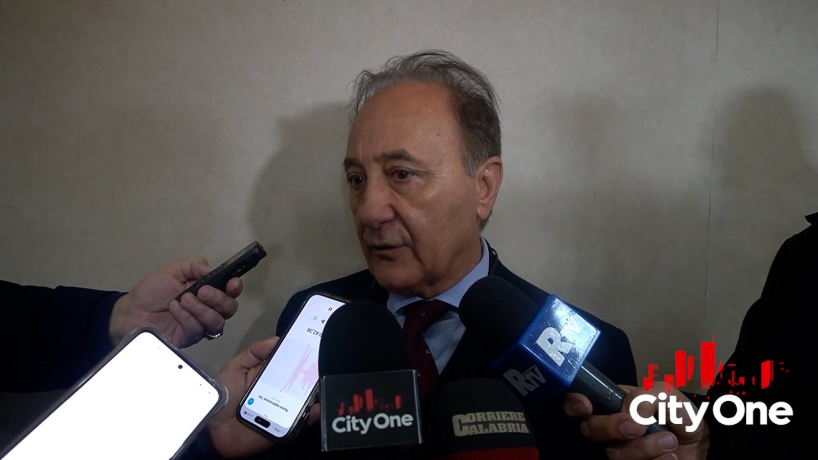 tg base.00_13_29_41873.Immagine040